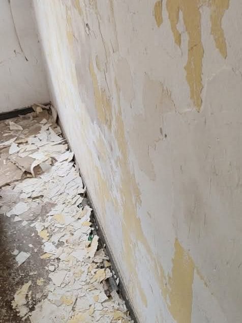 Διάδρομος κατοικίας — πριν
